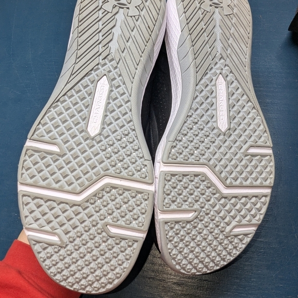 Mens Sz 15 Under Armour Charged Commit Training Running Shoes - Picture 6 of 7
